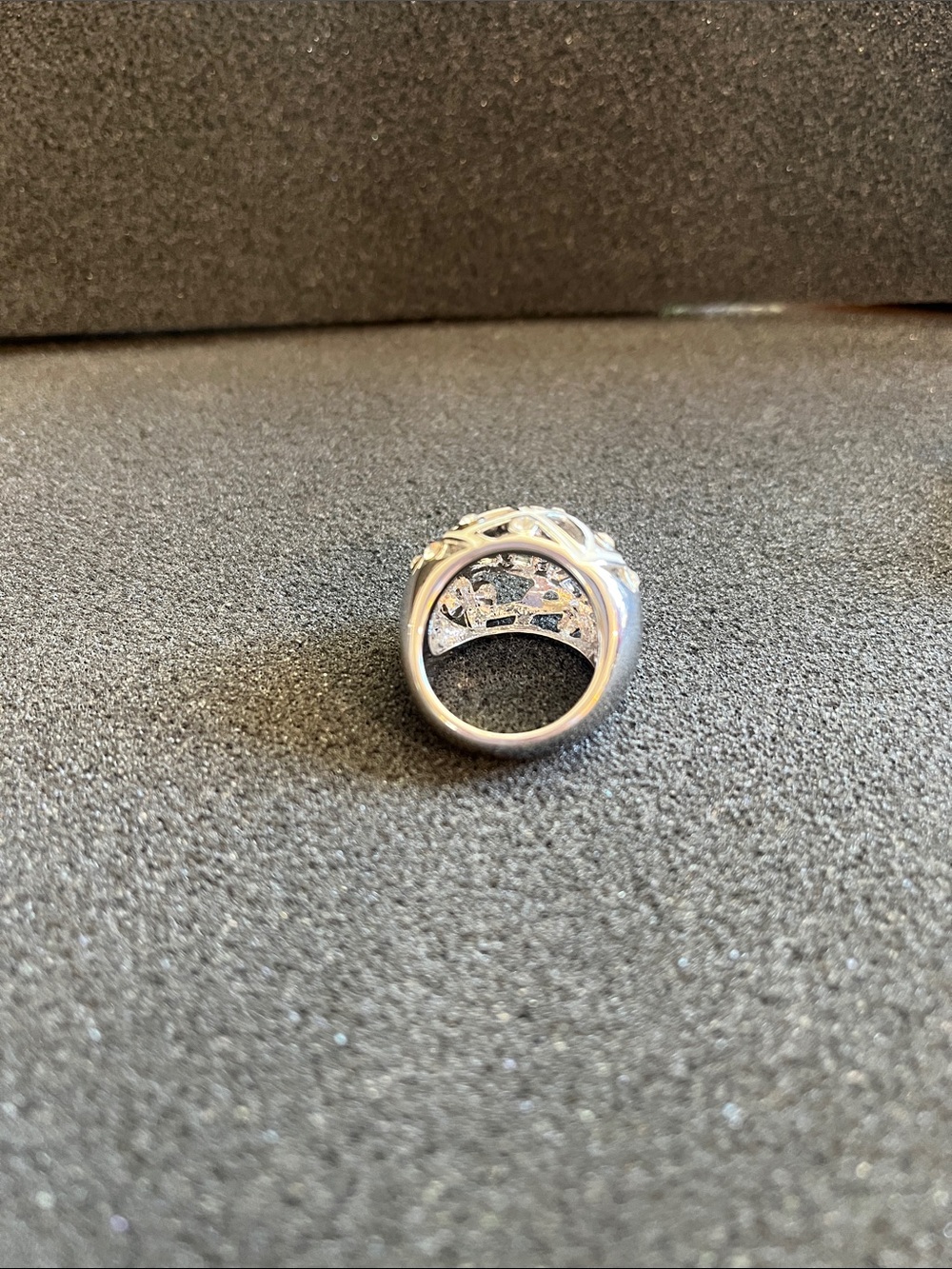 Lia Sophia Statement Rings. - Picture 5 of 8